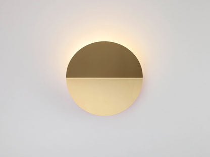 Brass Diffuser Wall Light